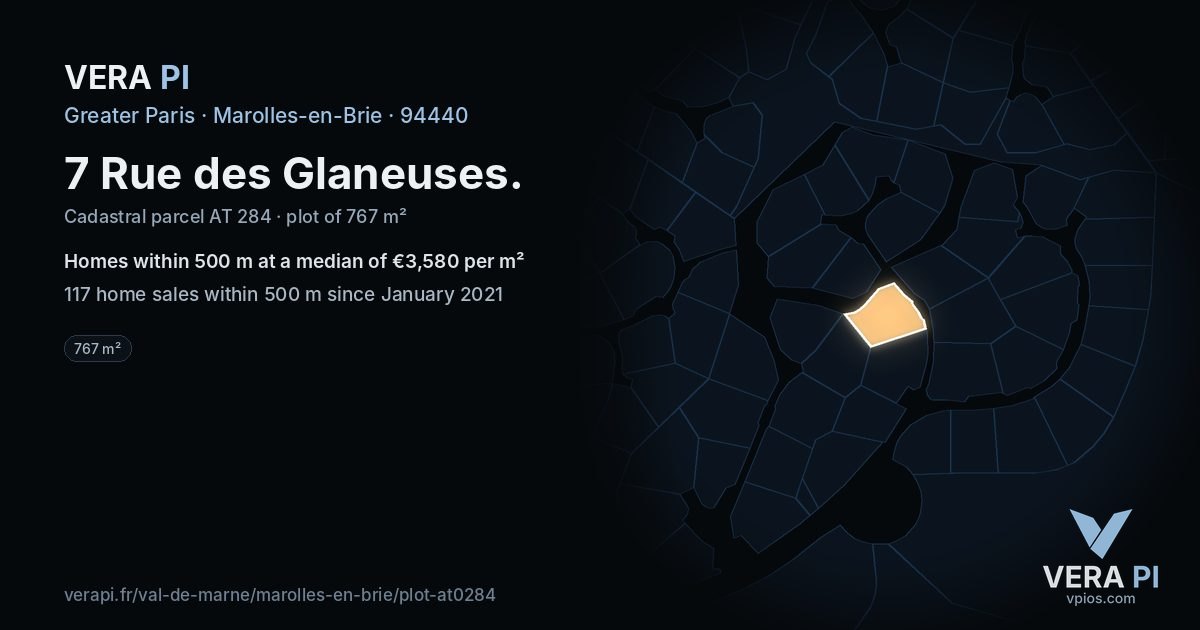 7 Rue des Glaneuses, Marolles-en-Brie at night – the plot lit, the parcels around coloured by the prices near them