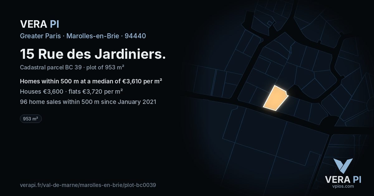 15 Rue des Jardiniers, Marolles-en-Brie at night – the plot lit, the parcels around coloured by the prices near them