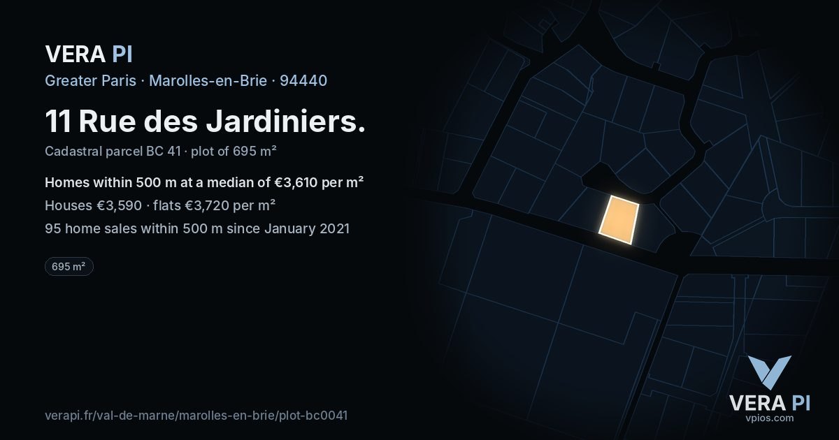 11 Rue des Jardiniers, Marolles-en-Brie at night – the plot lit, the parcels around coloured by the prices near them