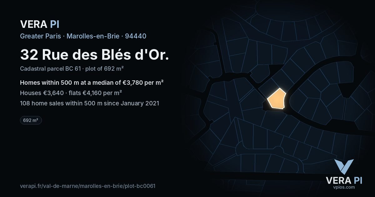 32 Rue des Blés d'Or, Marolles-en-Brie at night – the plot lit, the parcels around coloured by the prices near them