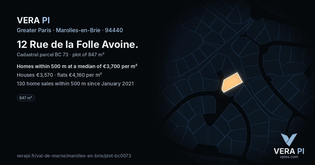 12 Rue de la Folle Avoine, Marolles-en-Brie at night – the plot lit, the parcels around coloured by the prices near them