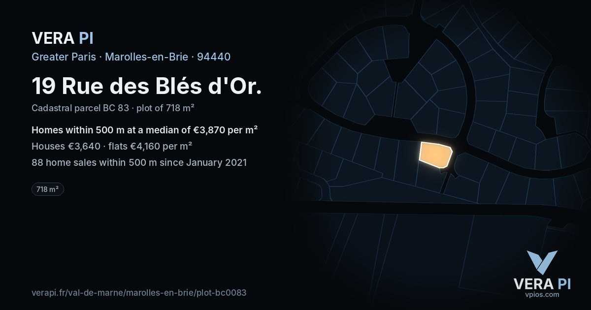 19 Rue des Blés d'Or, Marolles-en-Brie at night – the plot lit, the parcels around coloured by the prices near them