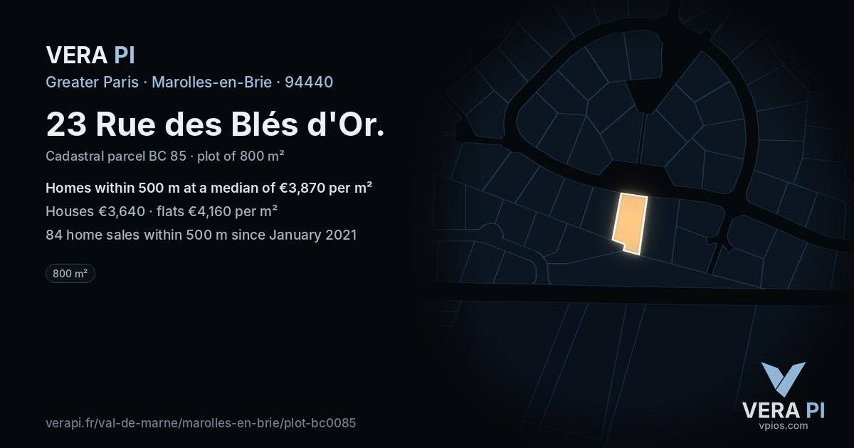 23 Rue des Blés d'Or, Marolles-en-Brie at night – the plot lit, the parcels around coloured by the prices near them