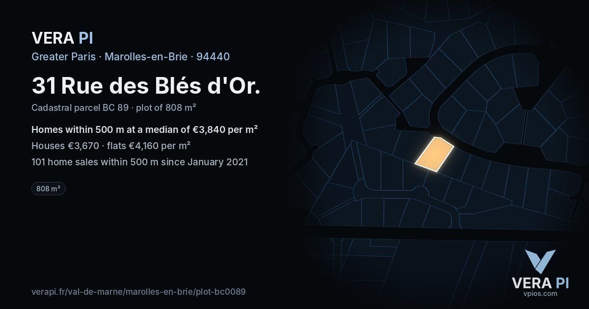 31 Rue des Blés d'Or, Marolles-en-Brie at night – the plot lit, the parcels around coloured by the prices near them