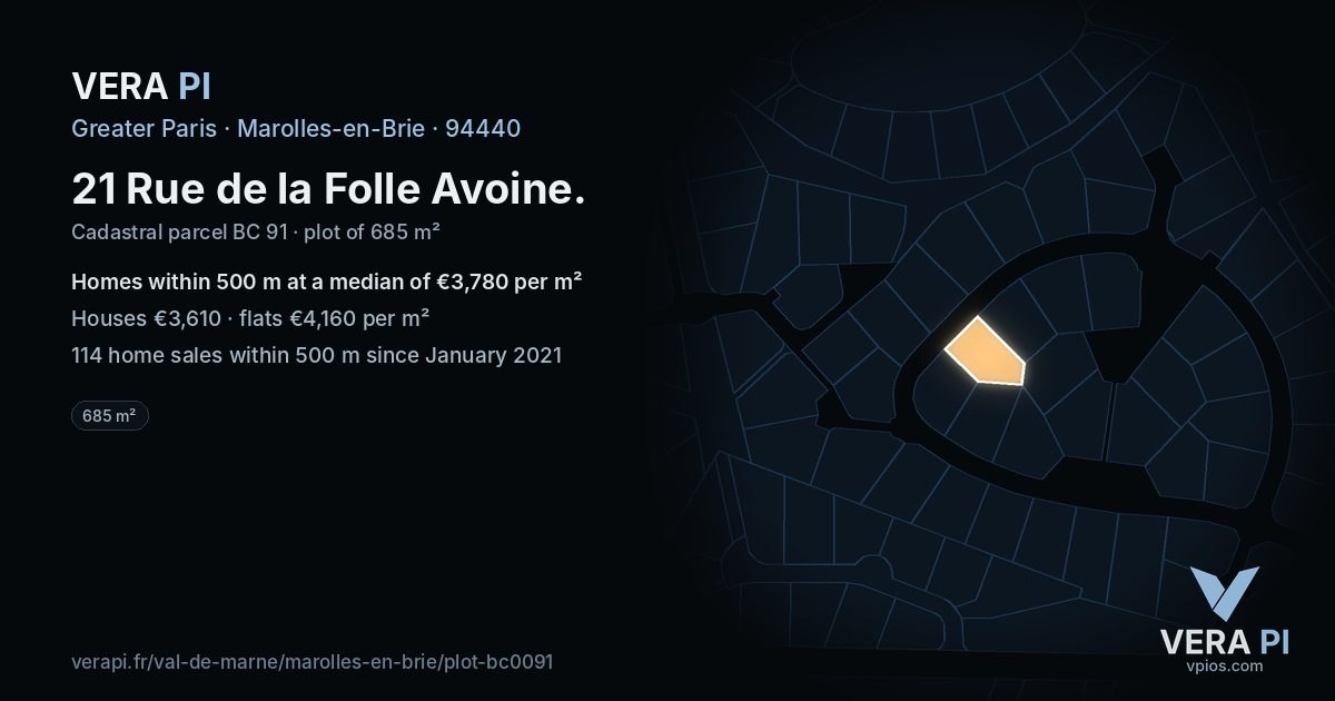 21 Rue de la Folle Avoine, Marolles-en-Brie at night – the plot lit, the parcels around coloured by the prices near them