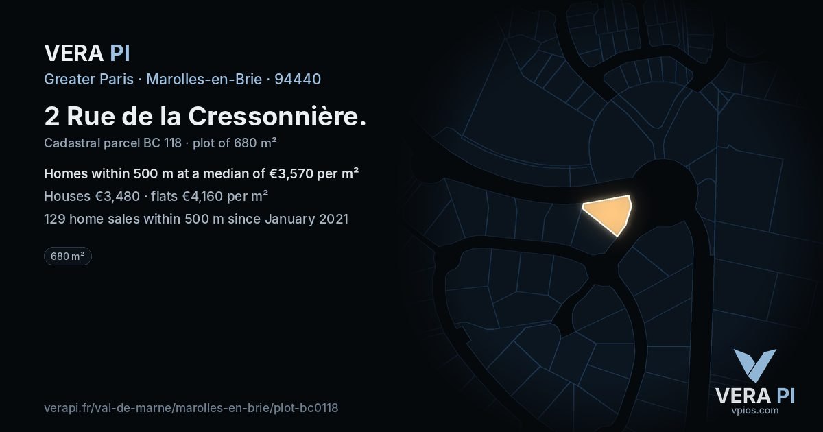2 Rue de la Cressonnière, Marolles-en-Brie at night – the plot lit, the parcels around coloured by the prices near them