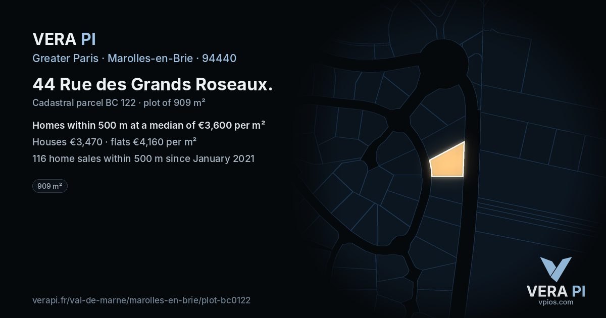 44 Rue des Grands Roseaux, Marolles-en-Brie at night – the plot lit, the parcels around coloured by the prices near them