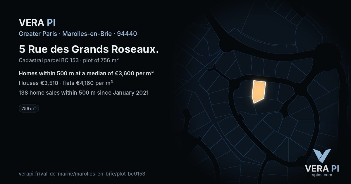 5 Rue des Grands Roseaux, Marolles-en-Brie at night – the plot lit, the parcels around coloured by the prices near them