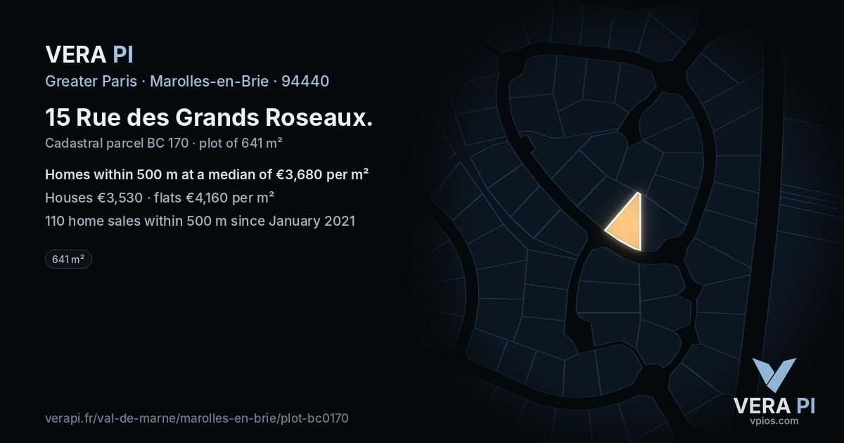 15 Rue des Grands Roseaux, Marolles-en-Brie at night – the plot lit, the parcels around coloured by the prices near them