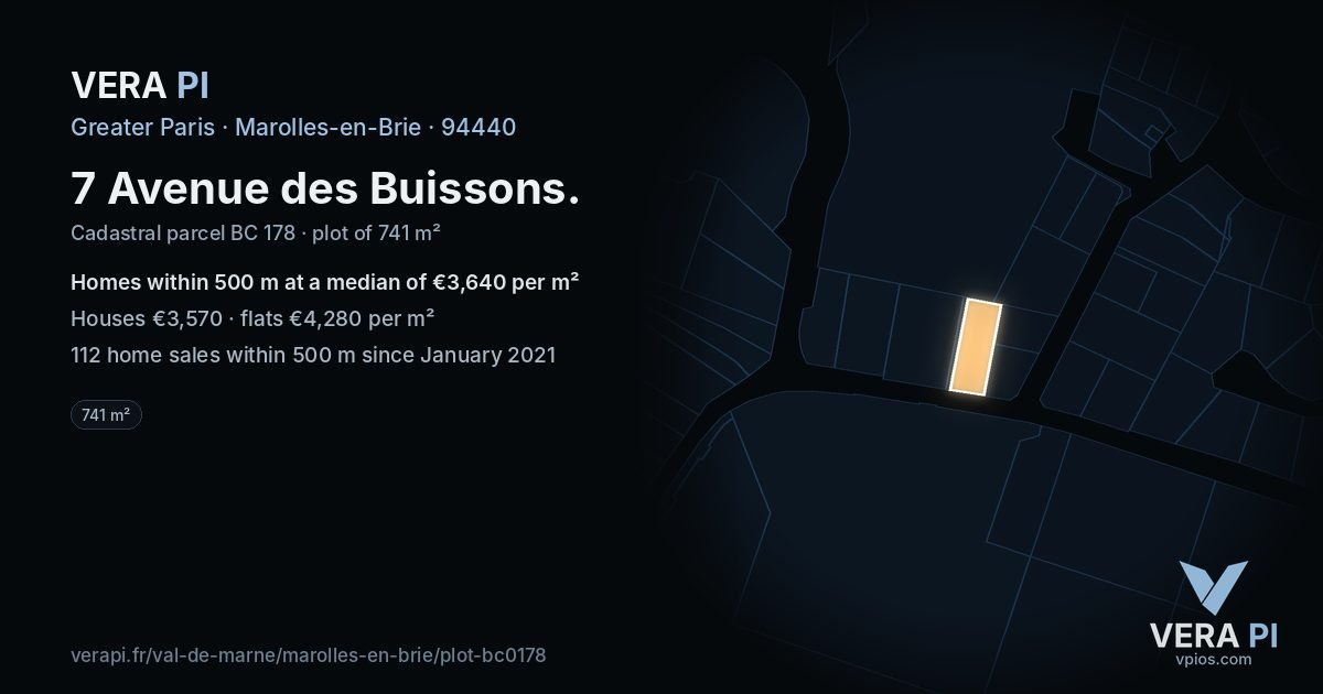 7 Avenue des Buissons, Marolles-en-Brie at night – the plot lit, the parcels around coloured by the prices near them