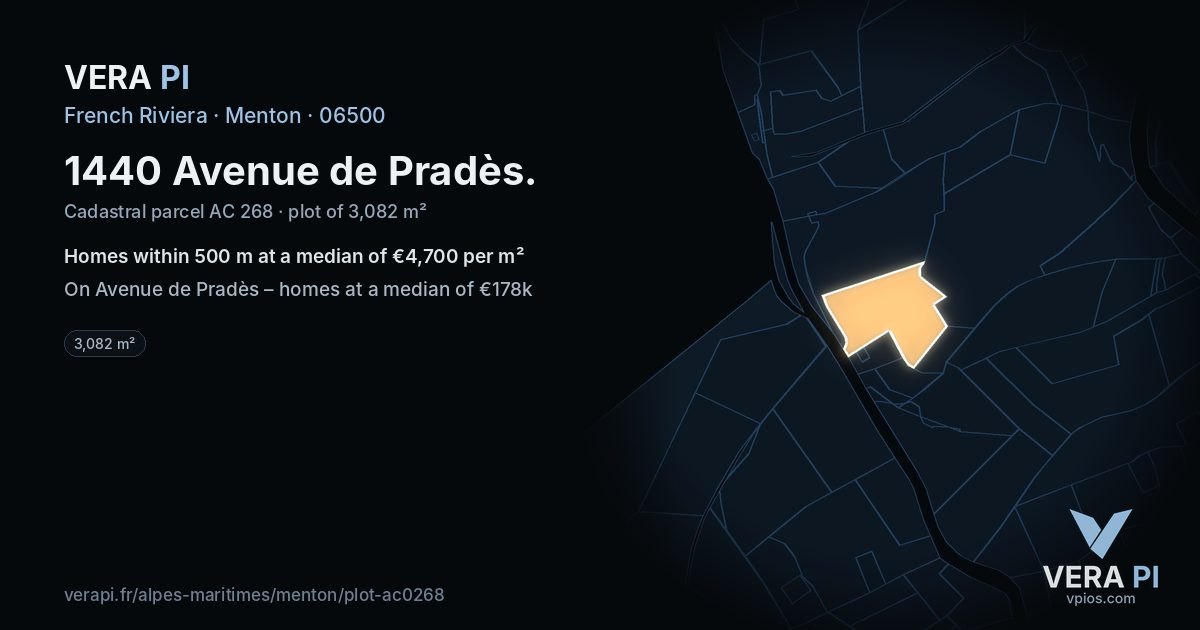 1440 Avenue de Pradès, Menton at night – the plot lit, the parcels around coloured by the prices near them