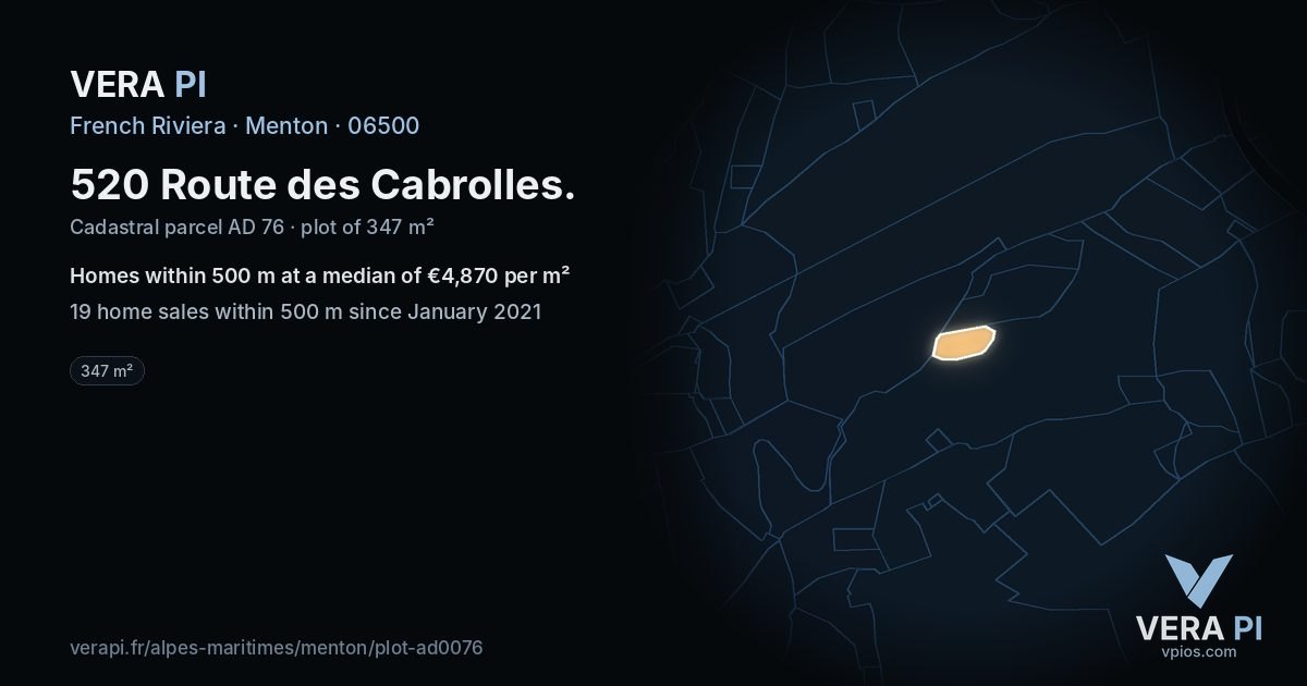 520 Route des Cabrolles, Menton at night – the plot lit, the parcels around coloured by the prices near them