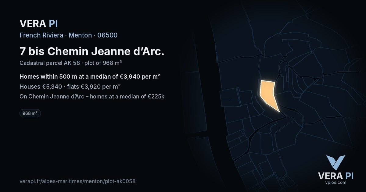 7 bis Chemin Jeanne d’Arc, Menton at night – the plot lit, the parcels around coloured by the prices near them