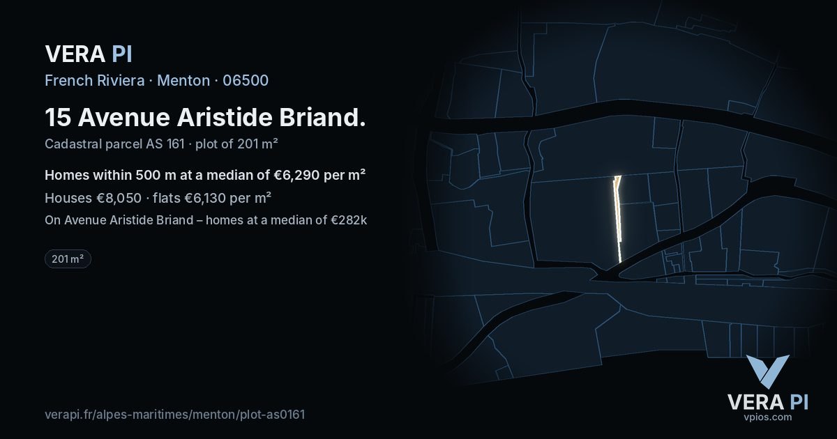 15 Avenue Aristide Briand, Menton at night – the plot lit, the parcels around coloured by the prices near them