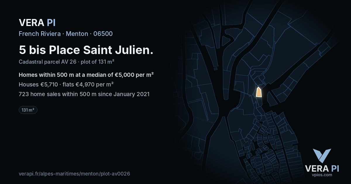 5 bis Place Saint Julien, Menton at night – the plot lit, the parcels around coloured by the prices near them