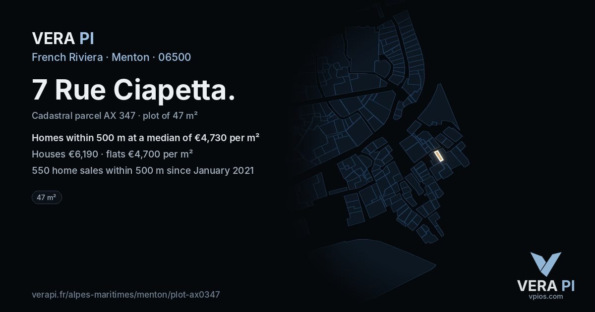 7 Rue Ciapetta, Menton at night – the plot lit, the parcels around coloured by the prices near them