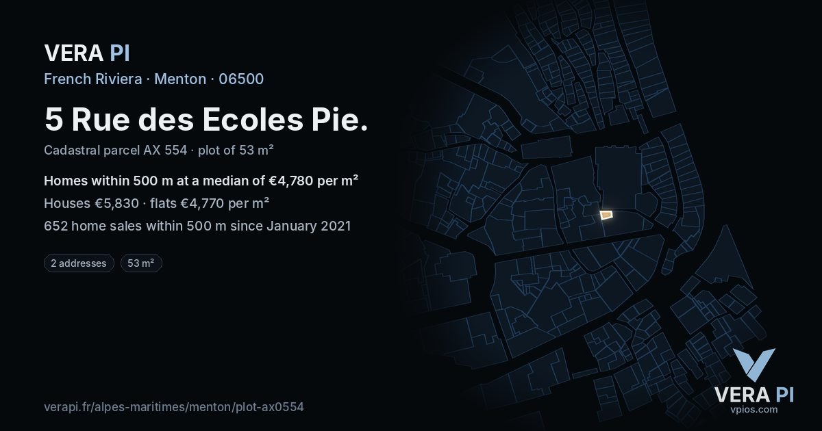 5 Rue des Ecoles Pie, Menton at night – the plot lit, the parcels around coloured by the prices near them