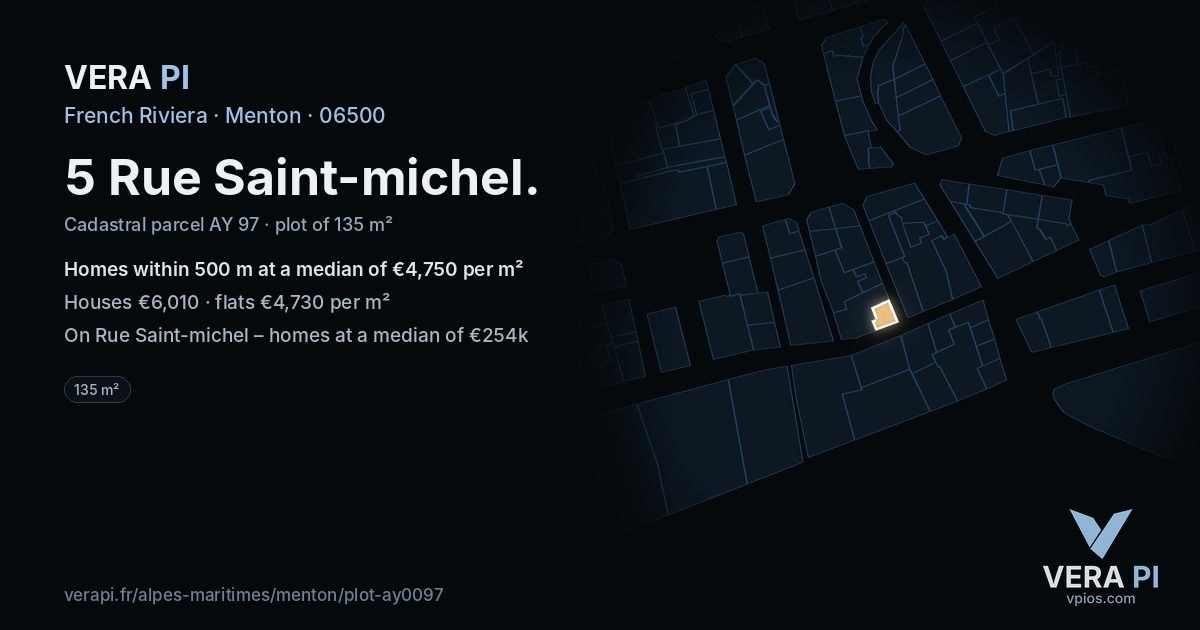 5 Rue Saint-michel, Menton at night – the plot lit, the parcels around coloured by the prices near them