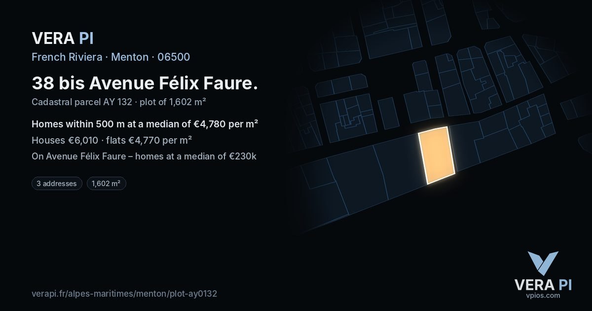 38 bis Avenue Félix Faure, Menton at night – the plot lit, the parcels around coloured by the prices near them
