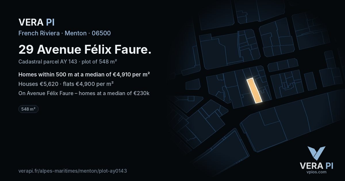 29 Avenue Félix Faure, Menton at night – the plot lit, the parcels around coloured by the prices near them