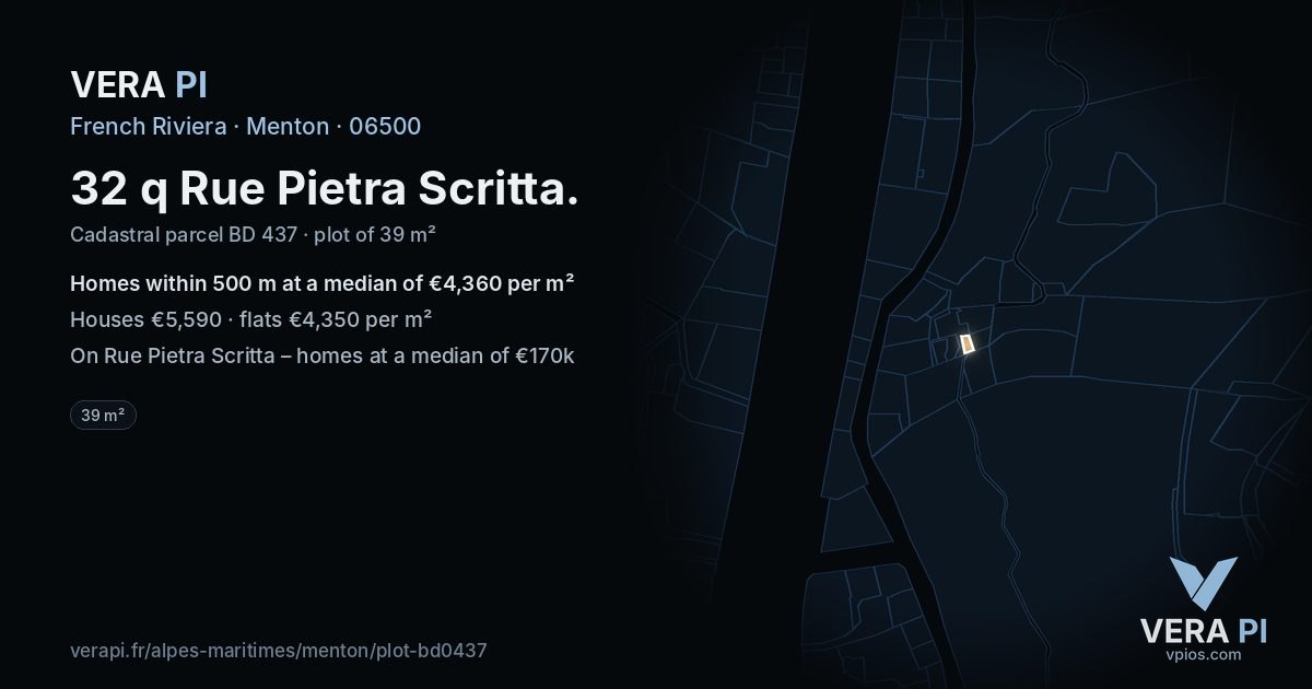32 q Rue Pietra Scritta, Menton at night – the plot lit, the parcels around coloured by the prices near them