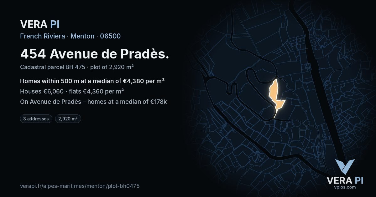 454 Avenue de Pradès, Menton at night – the plot lit, the parcels around coloured by the prices near them