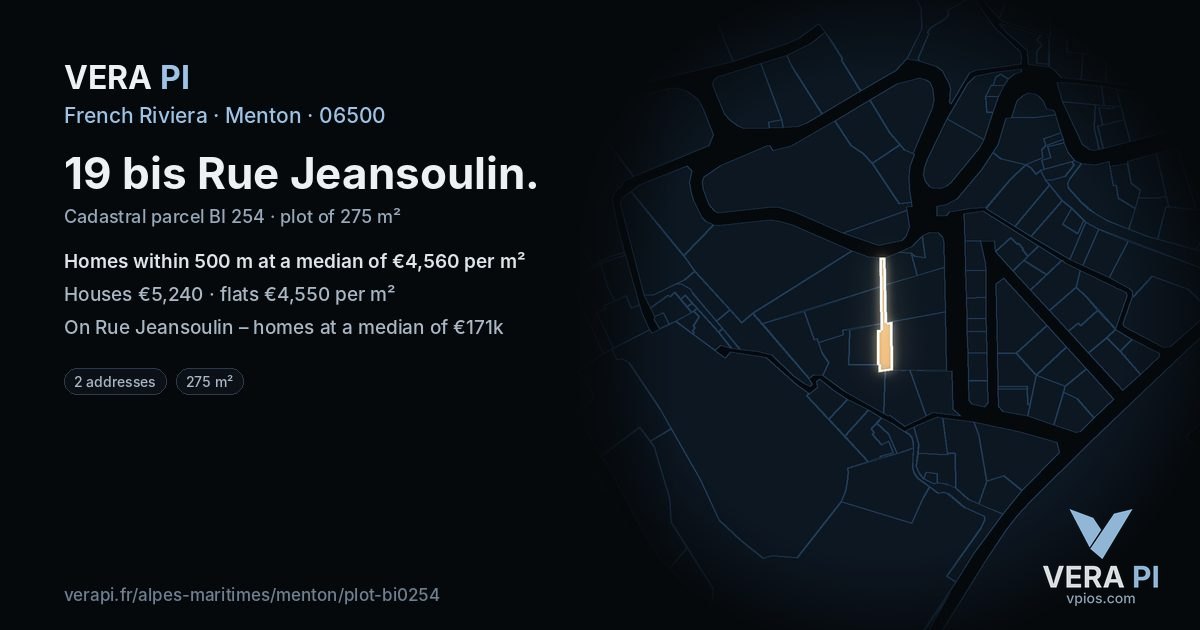 19 bis Rue Jeansoulin, Menton at night – the plot lit, the parcels around coloured by the prices near them
