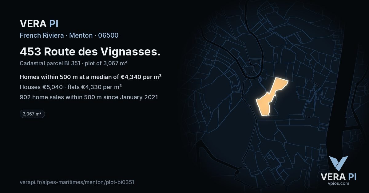 453 Route des Vignasses, Menton at night – the plot lit, the parcels around coloured by the prices near them