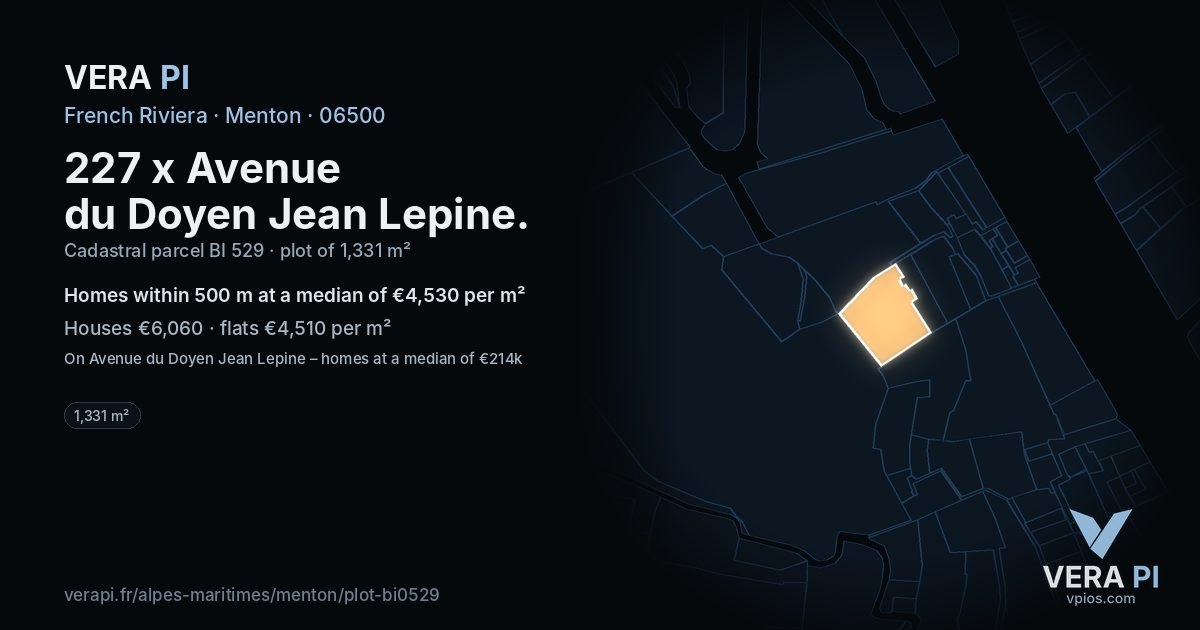 227 x Avenue du Doyen Jean Lepine, Menton at night – the plot lit, the parcels around coloured by the prices near them