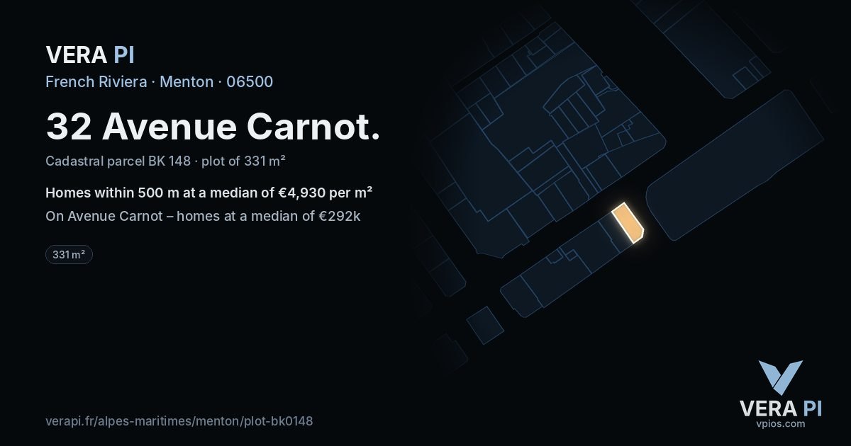 32 Avenue Carnot, Menton at night – the plot lit, the parcels around coloured by the prices near them