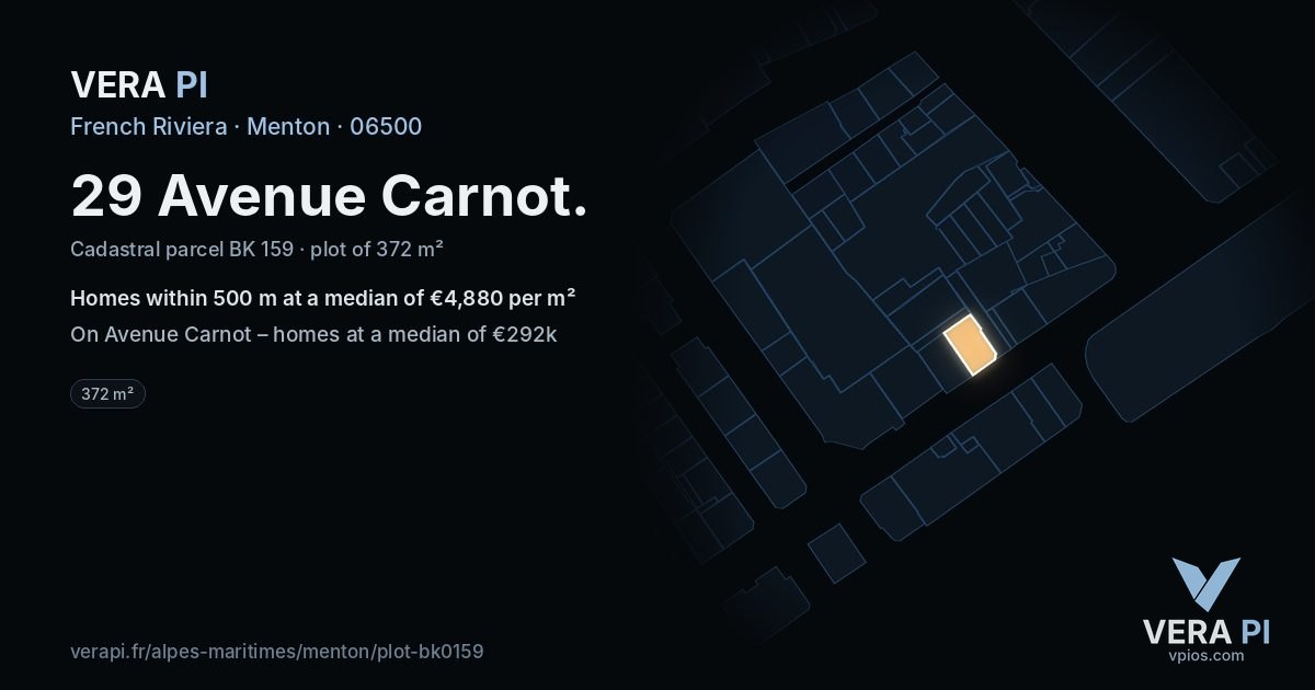 29 Avenue Carnot, Menton at night – the plot lit, the parcels around coloured by the prices near them