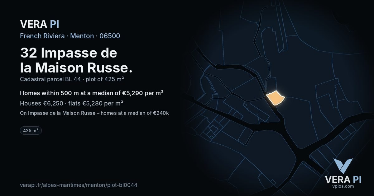 32 Impasse de la Maison Russe, Menton at night – the plot lit, the parcels around coloured by the prices near them