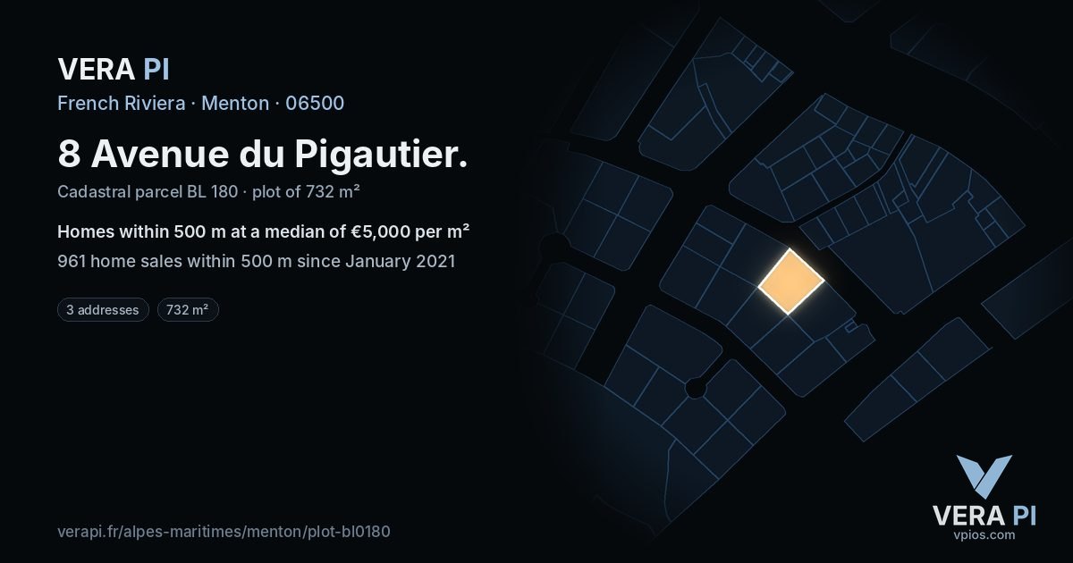 8 Avenue du Pigautier, Menton at night – the plot lit, the parcels around coloured by the prices near them