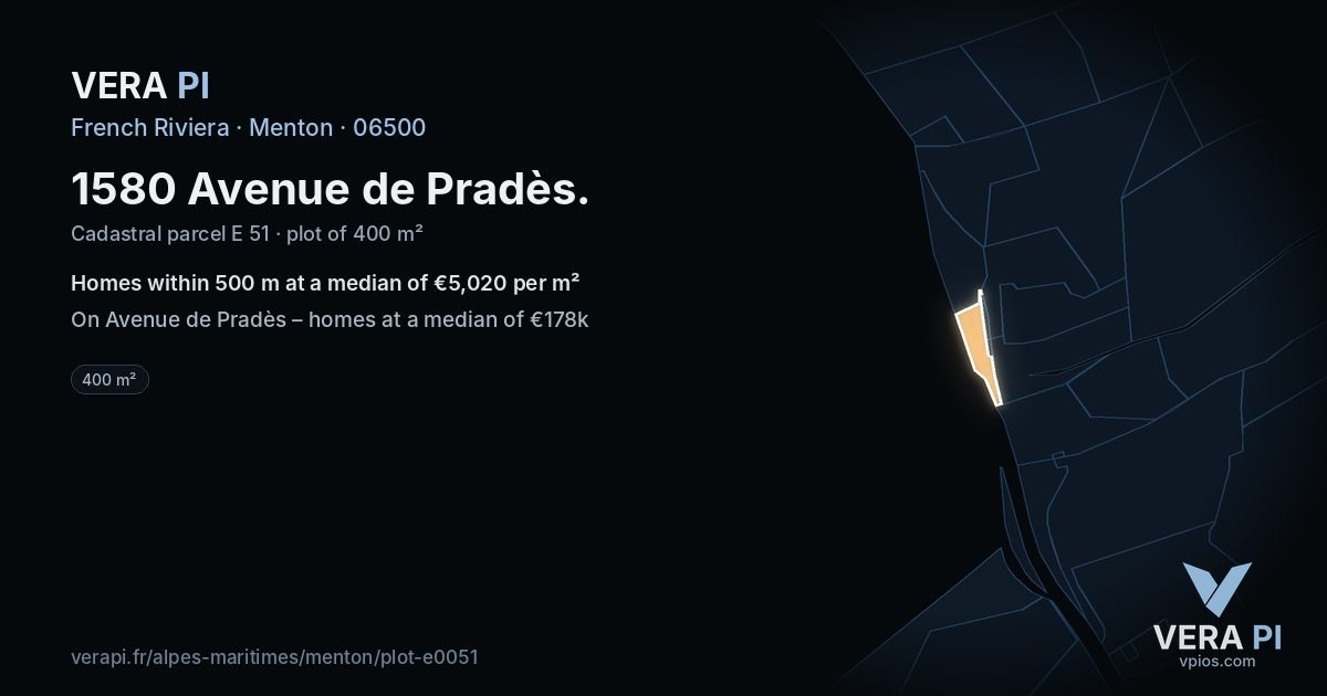 1580 Avenue de Pradès, Menton at night – the plot lit, the parcels around coloured by the prices near them