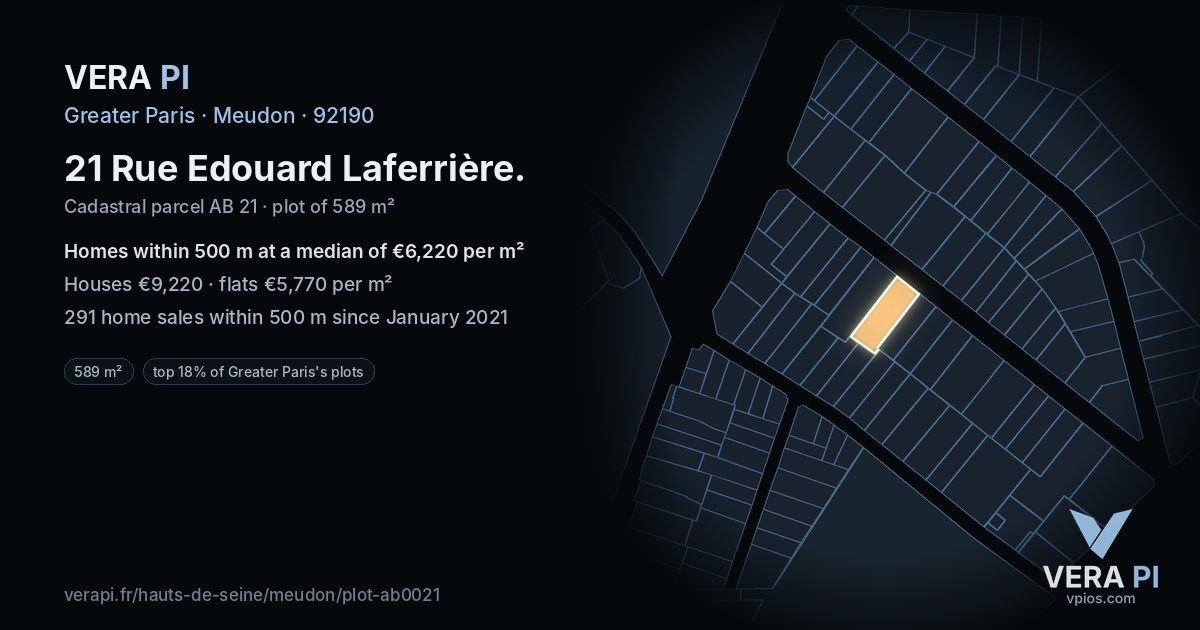 21 Rue Edouard Laferrière, Meudon at night – the plot lit, the parcels around coloured by the prices near them