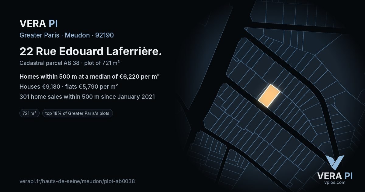 22 Rue Edouard Laferrière, Meudon at night – the plot lit, the parcels around coloured by the prices near them