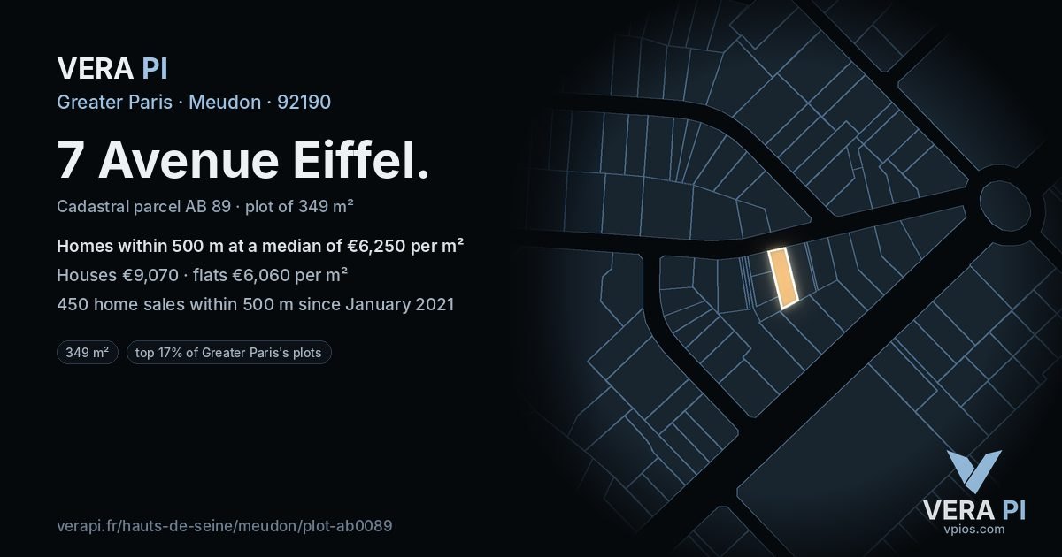 7 Avenue Eiffel, Meudon at night – the plot lit, the parcels around coloured by the prices near them