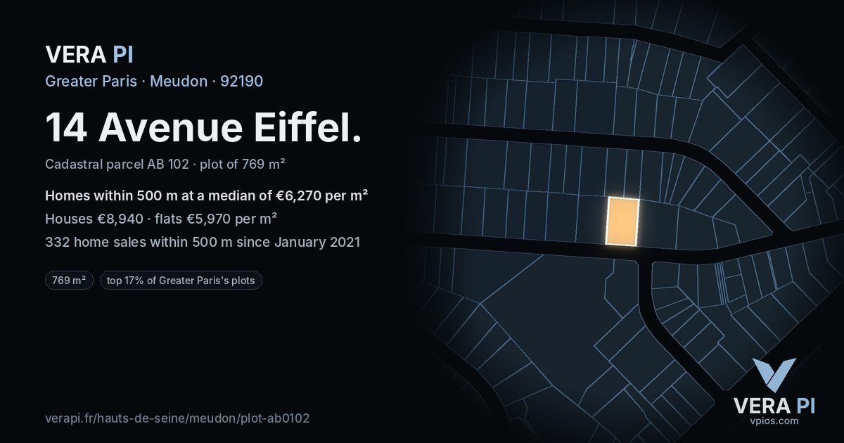 14 Avenue Eiffel, Meudon at night – the plot lit, the parcels around coloured by the prices near them