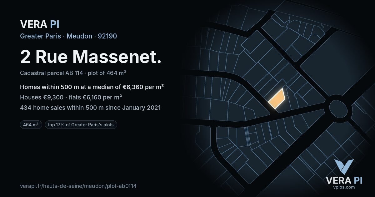 2 Rue Massenet, Meudon at night – the plot lit, the parcels around coloured by the prices near them