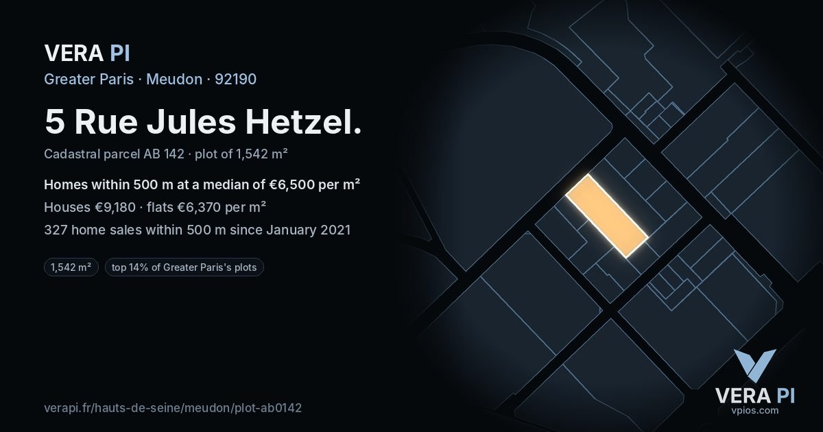 5 Rue Jules Hetzel, Meudon at night – the plot lit, the parcels around coloured by the prices near them