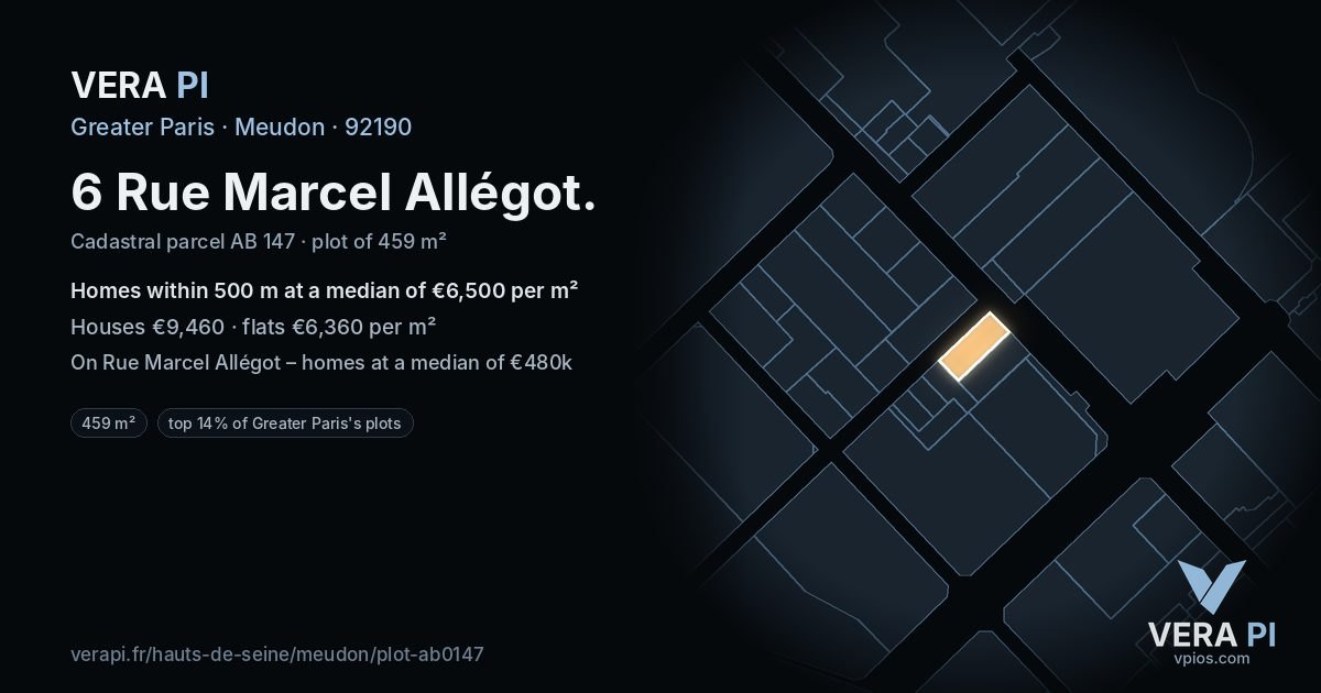 6 Rue Marcel Allégot, Meudon at night – the plot lit, the parcels around coloured by the prices near them