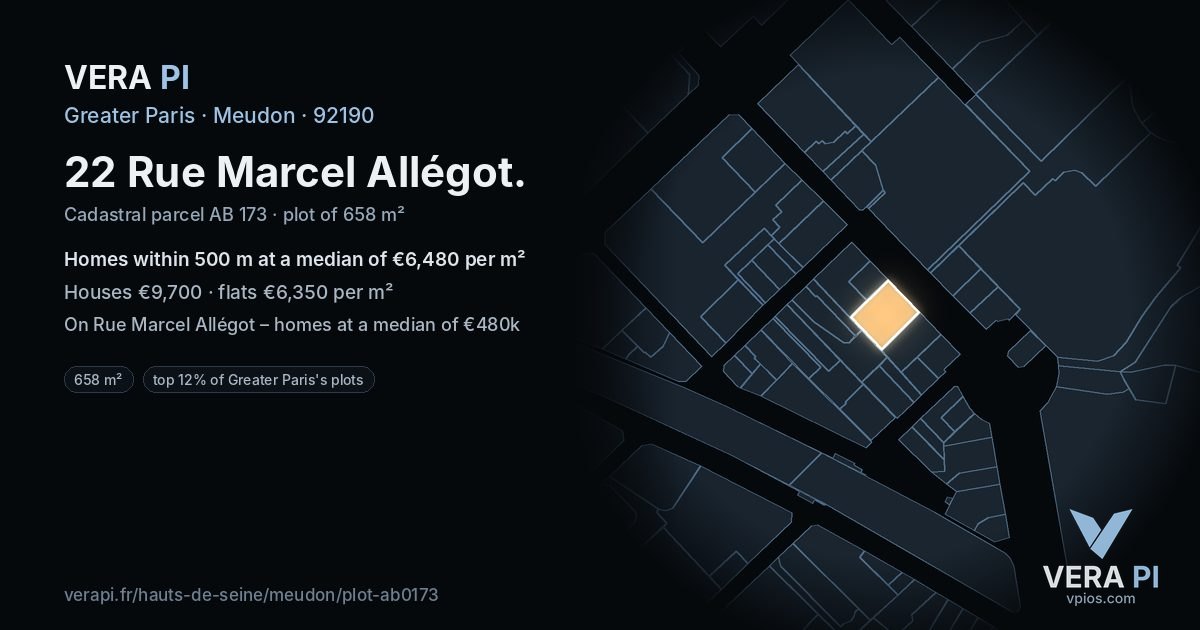 22 Rue Marcel Allégot, Meudon at night – the plot lit, the parcels around coloured by the prices near them