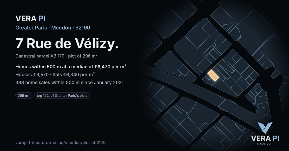 7 Rue de Vélizy, Meudon at night – the plot lit, the parcels around coloured by the prices near them