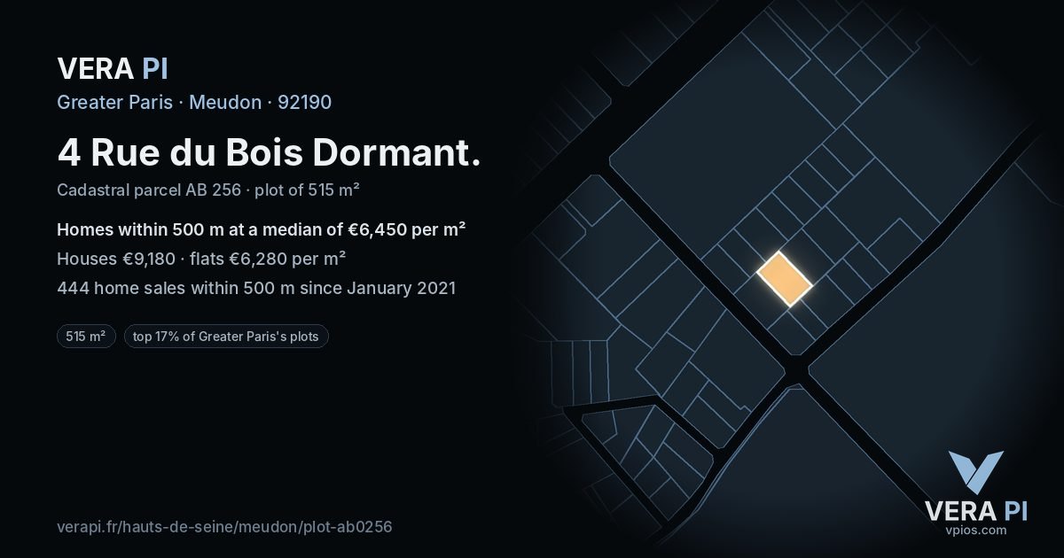 4 Rue du Bois Dormant, Meudon at night – the plot lit, the parcels around coloured by the prices near them