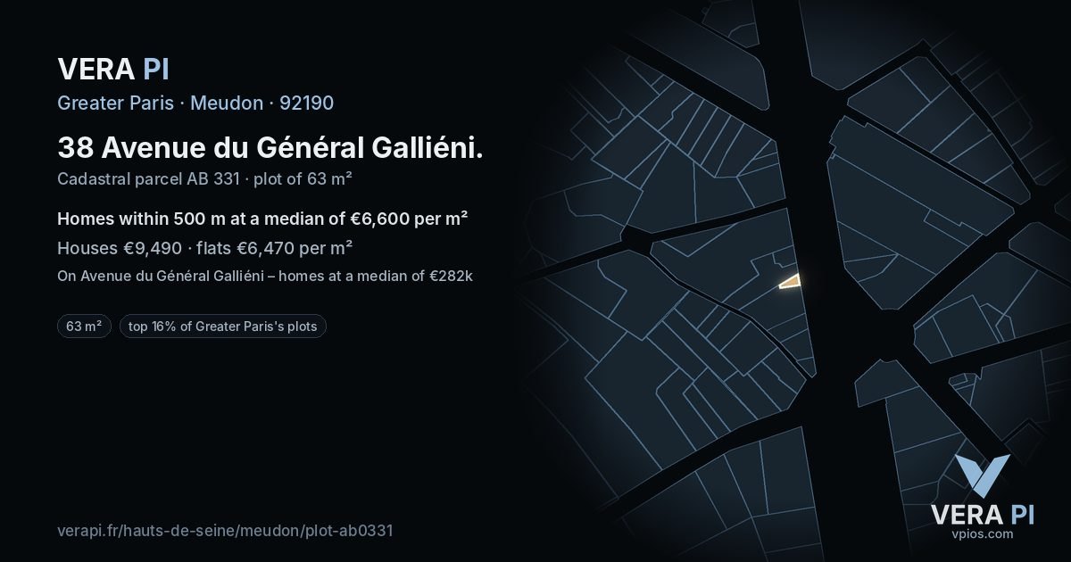 38 Avenue du Général Galliéni, Meudon at night – the plot lit, the parcels around coloured by the prices near them