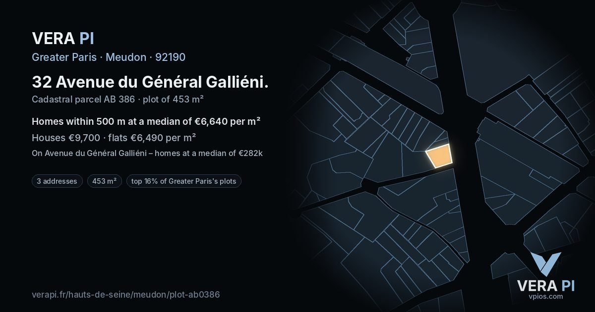 32 Avenue du Général Galliéni, Meudon at night – the plot lit, the parcels around coloured by the prices near them
