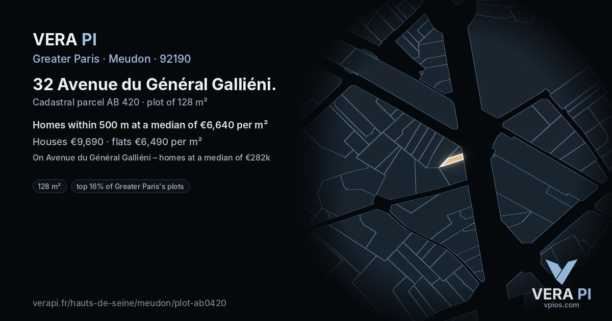 32 Avenue du Général Galliéni, Meudon at night – the plot lit, the parcels around coloured by the prices near them