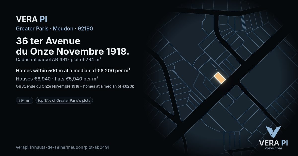 36 ter Avenue du Onze Novembre 1918, Meudon at night – the plot lit, the parcels around coloured by the prices near them