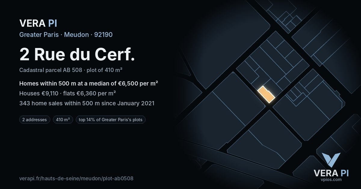 2 Rue du Cerf, Meudon at night – the plot lit, the parcels around coloured by the prices near them