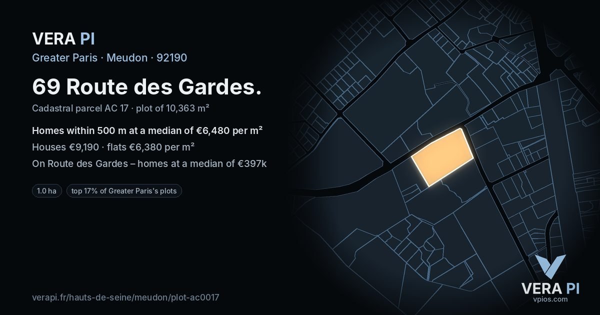 69 Route des Gardes, Meudon at night – the plot lit, the parcels around coloured by the prices near them